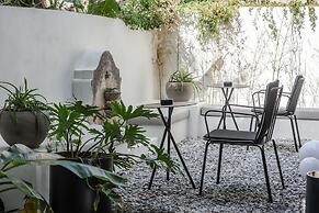 Bitzaro Boutique Hotel