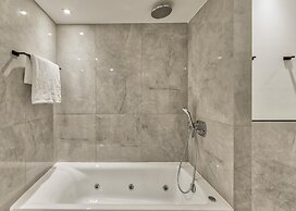 Bitzaro Boutique Hotel