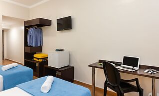 Mural Living Hotel Manaus