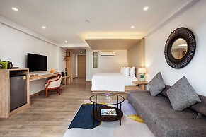 Anona Beachfront Phuket Resort