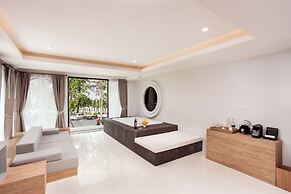 Anona Beachfront Phuket Resort