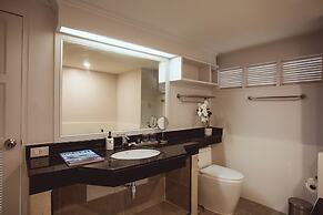 Anona Beachfront Phuket Resort