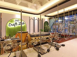 Anona Beachfront Phuket Resort