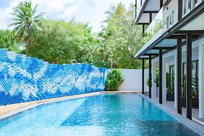 Anona Beachfront Phuket Resort