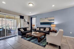 Luxurious Vacation Home With Private Pool!!!