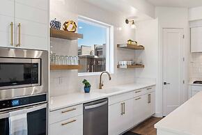 Coral Canyon Entourage by RedAwning