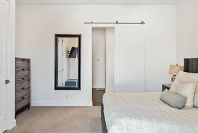 Coral Canyon Entourage by RedAwning