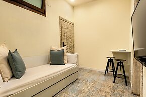 La Bodega Suites