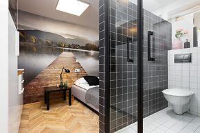 Studio Grochowska Warsaw by Renters