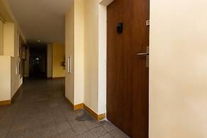 Studio Grochowska Warsaw by Renters