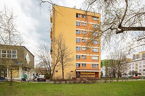 Studio Grochowska Warsaw by Renters