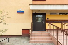 Studio Grochowska Warsaw by Renters