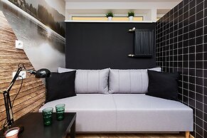 Studio Grochowska Warsaw by Renters