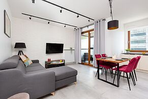Apartment Grzybowska Warsaw by Renters