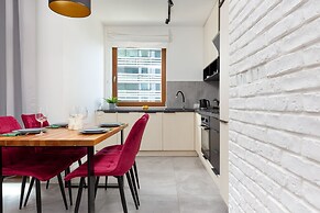 Apartment Grzybowska Warsaw by Renters