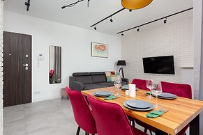 Apartment Grzybowska Warsaw by Renters