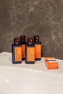 Apartment Grzybowska Warsaw by Renters