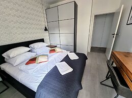 Apartment Grzybowska Warsaw by Renters