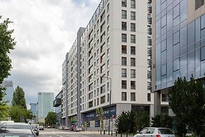 Apartment Grzybowska Warsaw by Renters