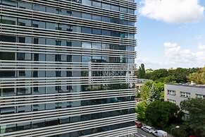 Apartment Grzybowska Warsaw by Renters