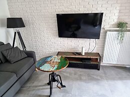 Apartment Grzybowska Warsaw by Renters