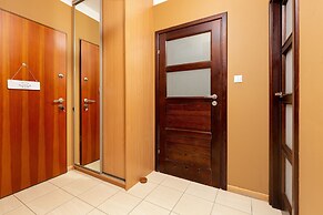 Apartment Gieldowa Warsaw by Renters