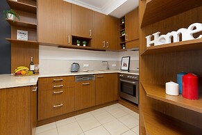 Apartment Gieldowa Warsaw by Renters