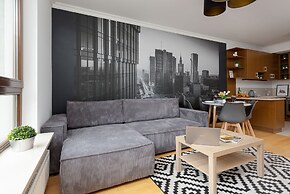 Apartment Gieldowa Warsaw by Renters