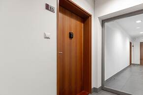 Apartment Gieldowa Warsaw by Renters