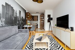 Apartment Gieldowa Warsaw by Renters