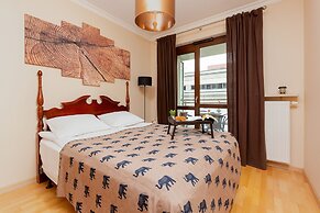 Apartment Gieldowa Warsaw by Renters