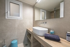 Athens Bright Suite by Cloudkeys