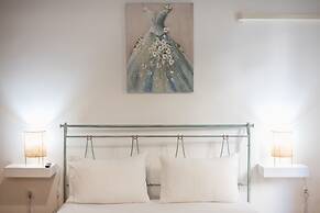 Athens Bright Suite by Cloudkeys