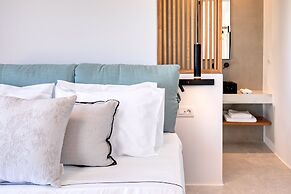 Panormos Bay Suites