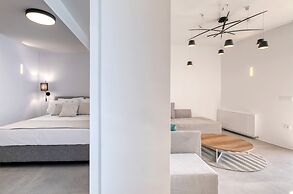 Panormos Bay Suites