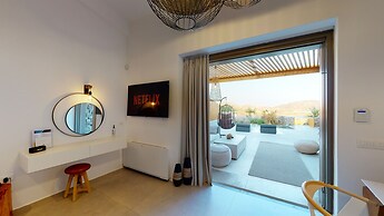 Panormos Bay Suites