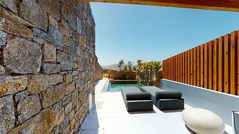 Panormos Bay Suites