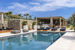 Panormos Bay Suites