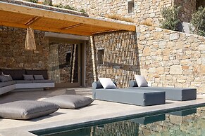 Panormos Bay Suites