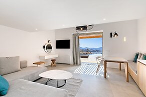 Panormos Bay Suites