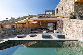 Panormos Bay Suites