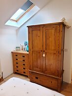 Cosy Cottage in the Blackdown Hills, Devon