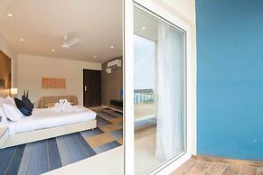 StayBird B Suite, Business Hotel