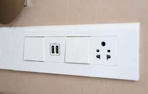 StayBird B Suite, Business Hotel