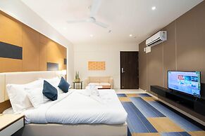 StayBird B Suite, Business Hotel