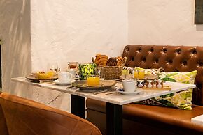 Casa Cánovas Boutique Hotel