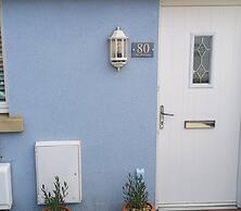 The Little House, Boutique Home Near the sea