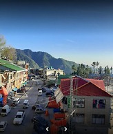 Taj Hotel And Restaurant