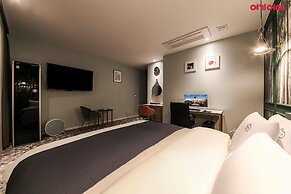 Stay-inn Hotel