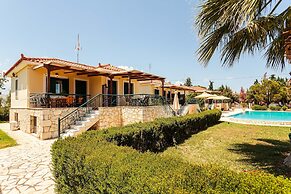 Astros Poolside Home -Enchanting Sunsets